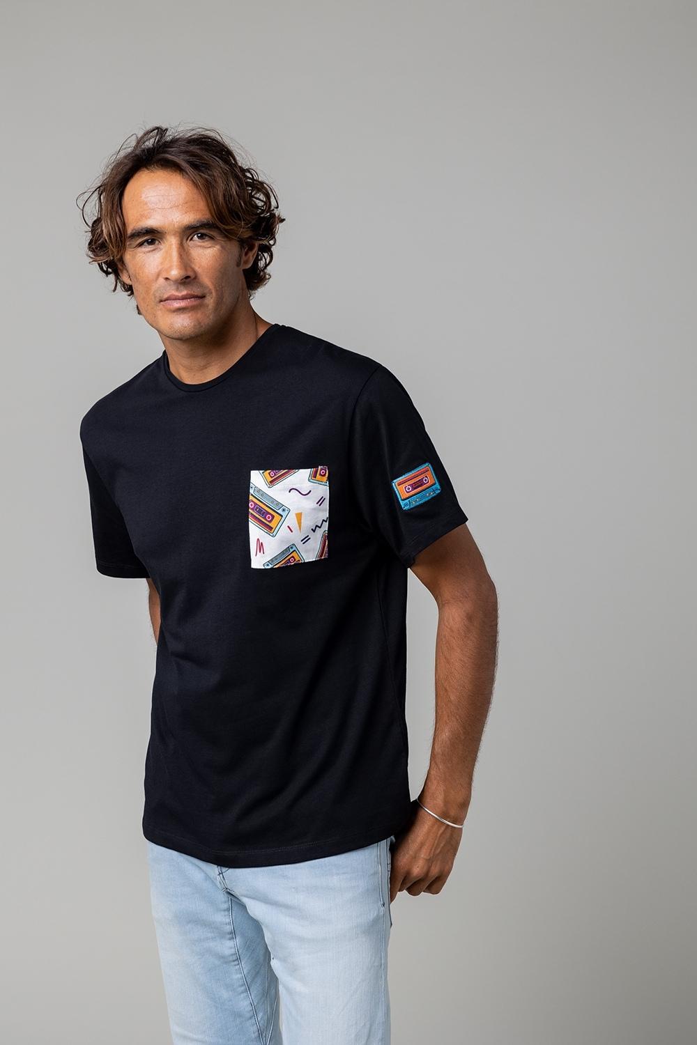 T-shirt / homme / éco-responsable / coton bio / imprimé K7 / Broderie / Retro